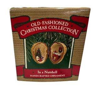 Hallmark Old-Fashioned Christmas Collection Ornament‎ ‘In A Nutshell’ 1987